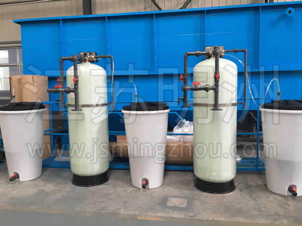 MR-JNS up-flow regeneration sodium ion exchanger